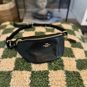 New Coach Pebbled Leather Belt Bag